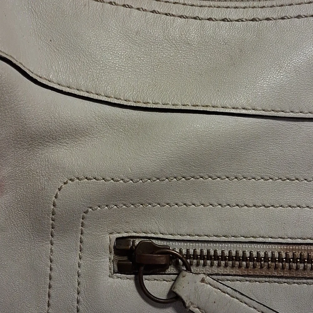 Vintage Coach Cream Shoulder Bag